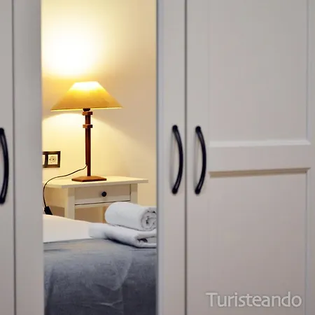 Llerandi 2c - Amplio Balcon En Edificio Historico Del Centro De *