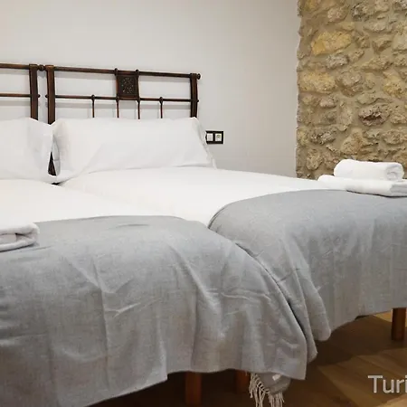 Apartmán Llerandi 2c - Amplio Balcon En Edificio Historico Del Centro De San Vicente De La Barquera