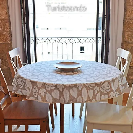 Llerandi 2c - Amplio Balcon En Edificio Historico Del Centro De Apartmán San Vicente De La Barquera