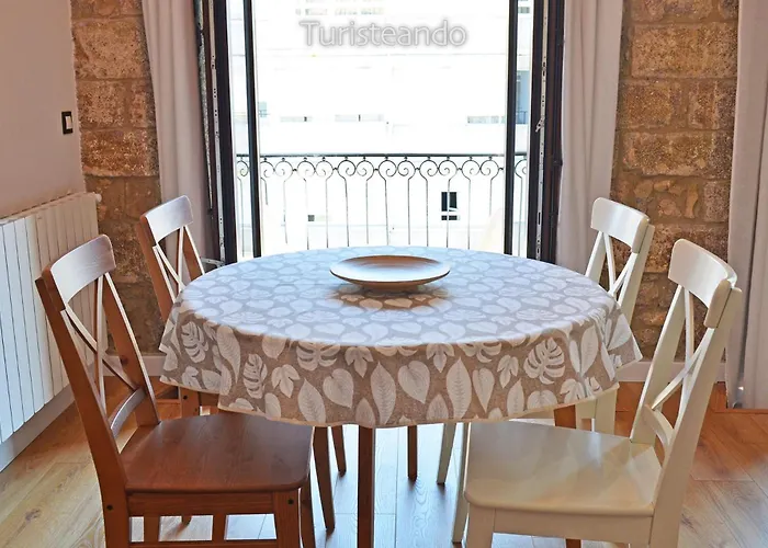 Llerandi 2c - Amplio Balcon En Edificio Historico Del Centro De Apartament San Vicente De La Barquera